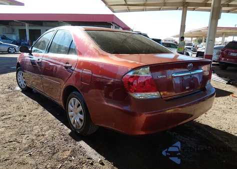 2005 Toyota Camry Le from USA, damaged, VIN 4T1BE32K55U404241